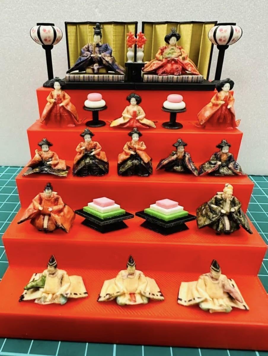 ミニチュア★ひな人形フルセット★フィギュア★1/64★リーメントに★ドールハウス ミニチュア☆リーメントに☆ひな人形フルセット☆フィギュア☆1/64